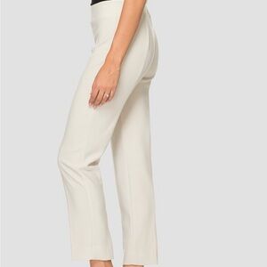Joseph Ribkoff Cream Ankle length New Pants- Sz 8